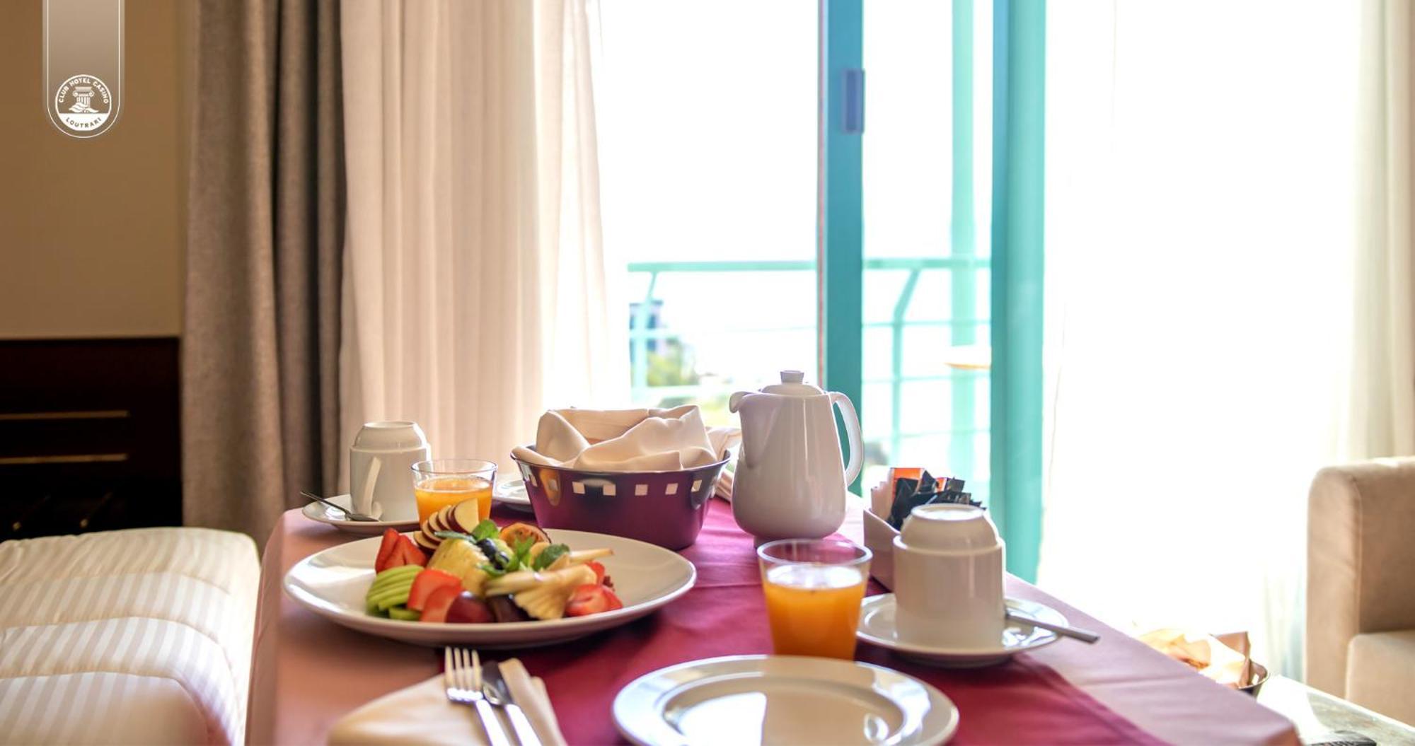 Club Hotel Casino Loutraki Εξωτερικό φωτογραφία
