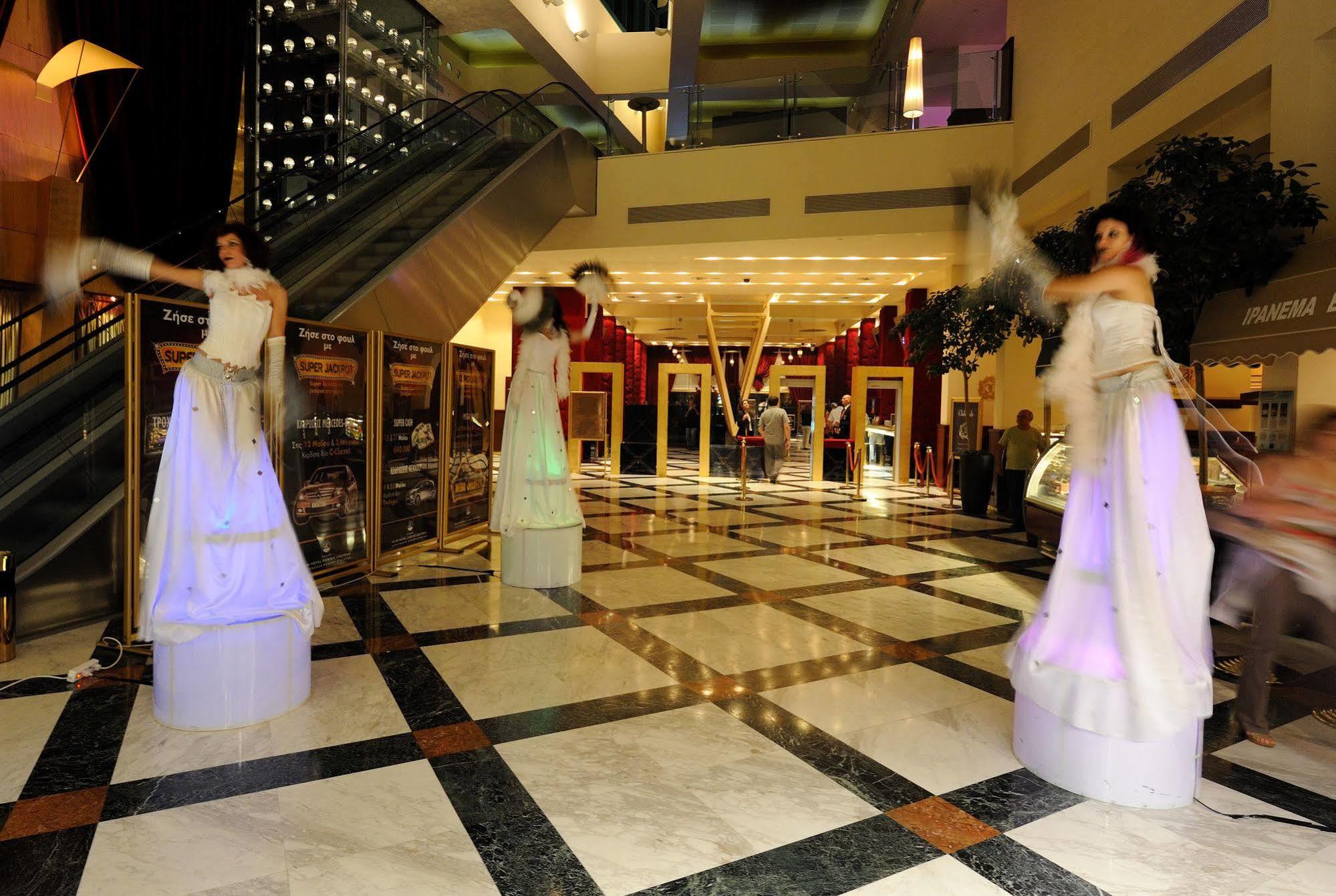 Club Hotel Casino Loutraki Εξωτερικό φωτογραφία Lobby